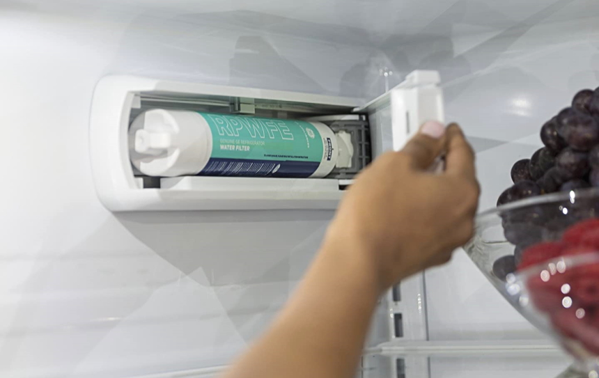 8 Best Refrigerator Water Filters - The Guarantee of The Pure Water